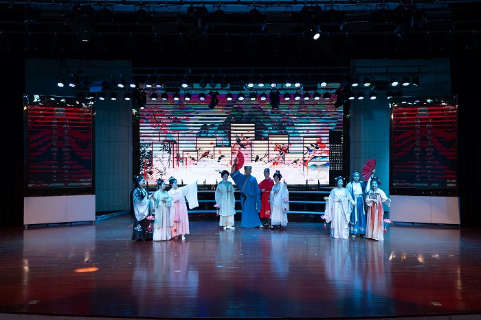 1737882055219297.jpg 06.jpg